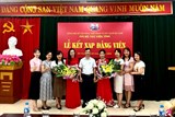 Chi bộ Thư viện tỉnh Hà Nam tổ chức Lễ kết nạp cho 02 quần chúng ưu tú vào Đảng cộng sản Việt Nam 