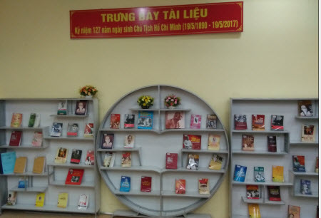 Trưng bày tài liệu nhân dịp kỷ niệm